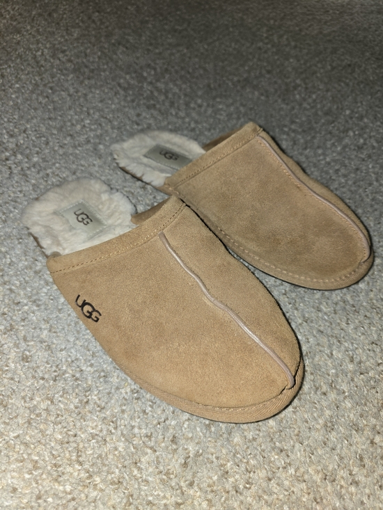 UGG Other - UGG Scuff Chestnut Suede Shearling Men's Slippers Size 8